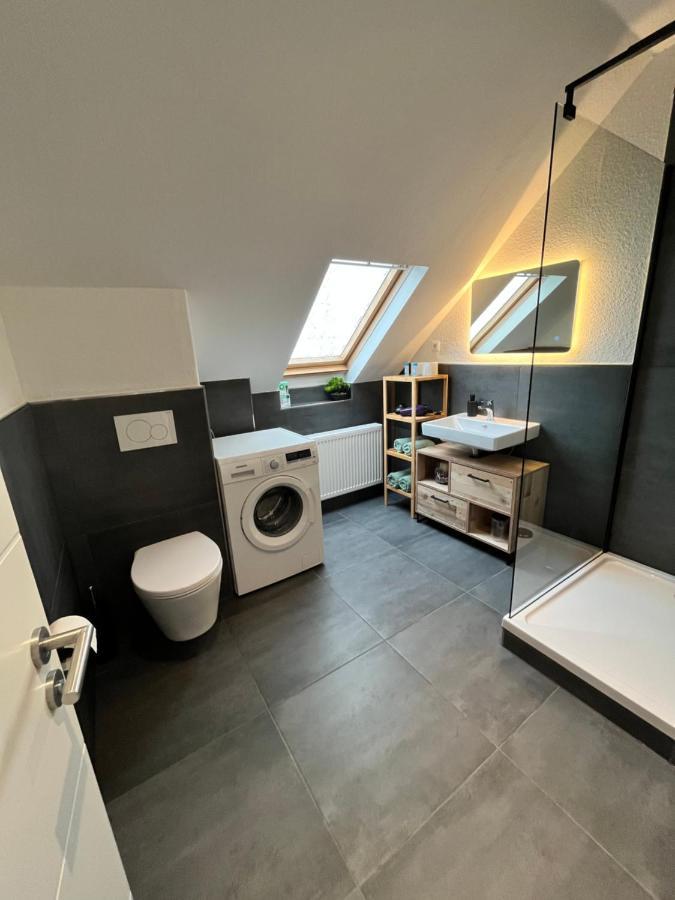 Appartment Miami , Naehe Duesseldorf ,Messe ,Hbf ,City, Wifi, Helios Hospital Krefeld Exterior foto